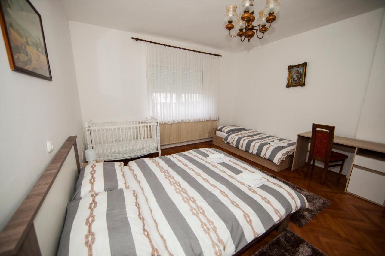 Apartman Kuca 150 Mala Subotica Exterior foto