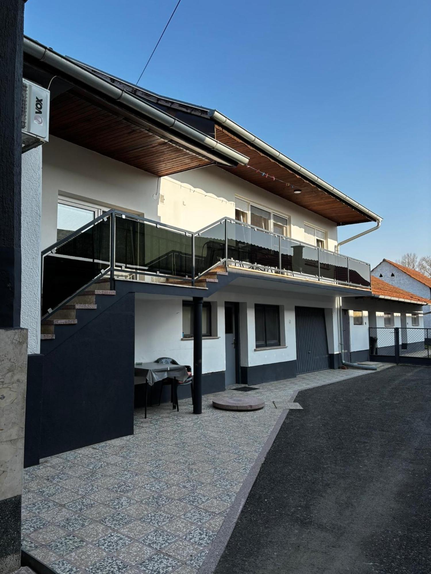 Apartman Kuca 150 Mala Subotica Exterior foto